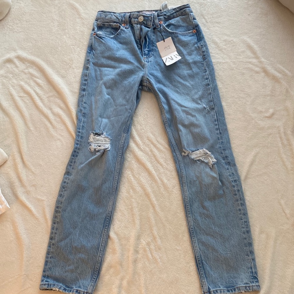 Zara High Rise Ankle Length Jeans - BRAND NEW TAGS ON